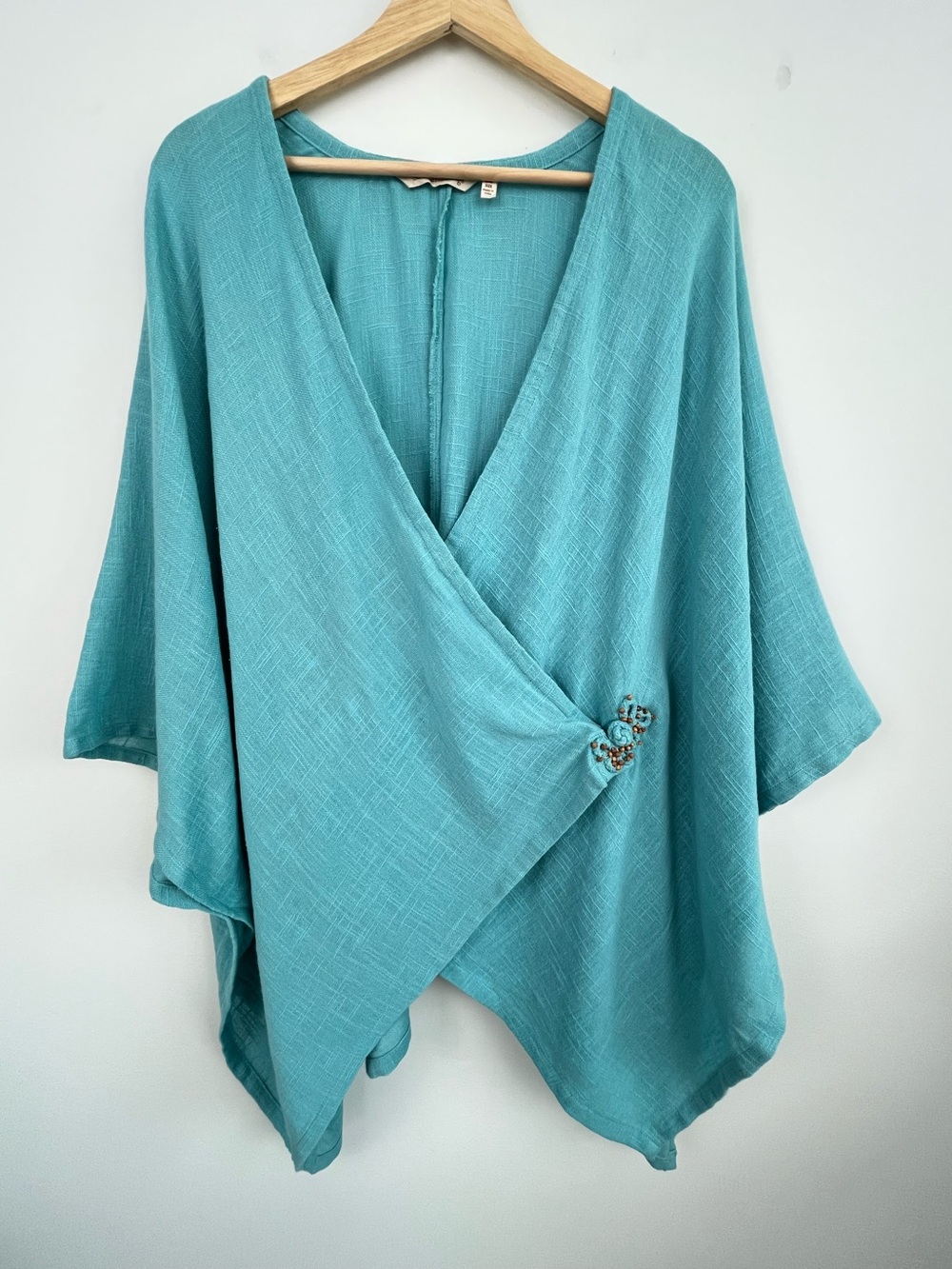 Soft Surroundings aqua woven 100% cotton wrap style frog closure top, OS.